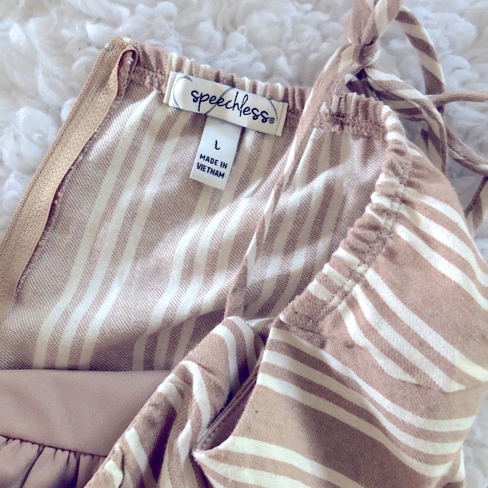 Women Striped Shoulder Tie Khaki Dress - Picture 4 of 4